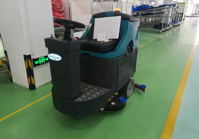 好孩子兒童用品公司租賃我公司D86駕駛式洗地機(jī)
